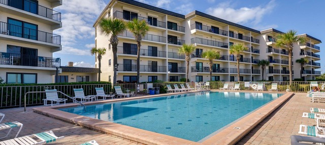 Oceanfront Ormond Beach Condo: Community Perks! in Ormond Beach