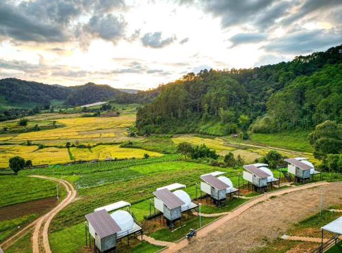 สวนไร่รุ่งอรุณ Suan Rai Rungarun