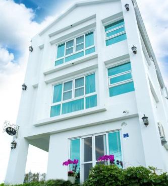 南景天villa海景精品電梯整棟&在南灣聽海放空 麻將打通宵 VIP浴缸 KTV 星空BBQ 附停車場 歡迎LINE詢問包棟服務