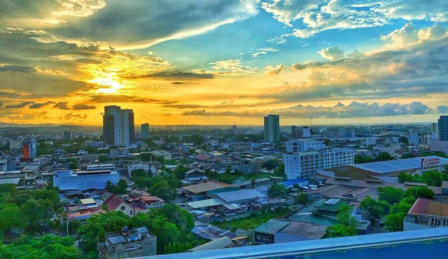 1-bed - Sleeps 4 With High Rise City View