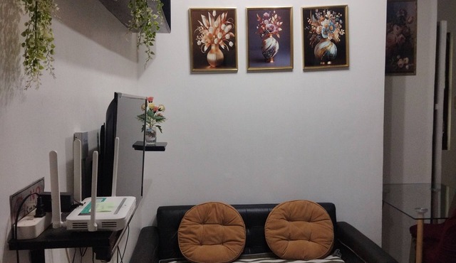 1 Las Asturias Charming Condo Just Steps from Enchanted Kingdom