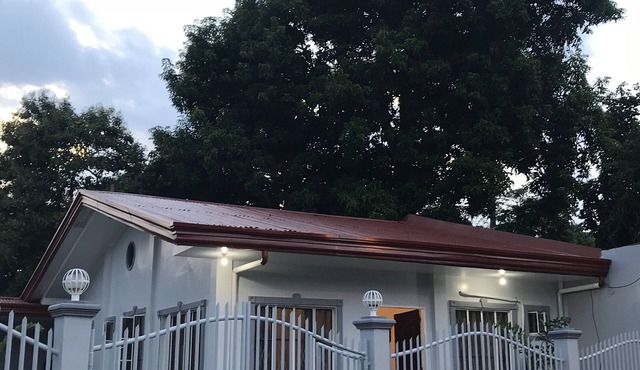 2 aircons fully furnished house, ideal for family on vacations