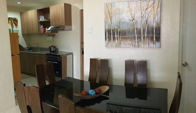 2 Bedroom Condo @ Midpoint Residences w/City View