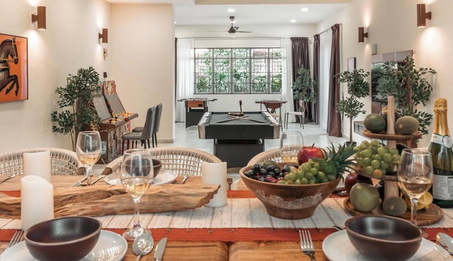20pax Bali Villa with Karaoke & BBQ Area