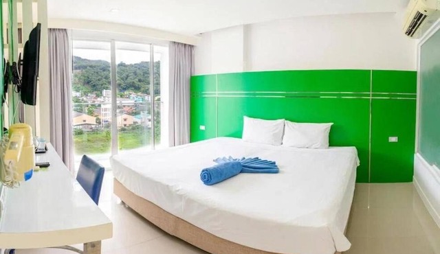 2BR Elite Hotel Patong with Balcony- Thailand