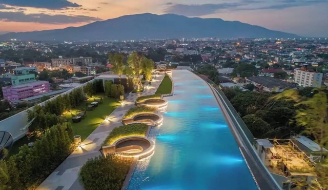 3-bedroom, 2-bathroom apartment with latex mattress and infinity pool and gym