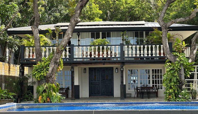6-Bedroom Beachfront Villa with Private Pool