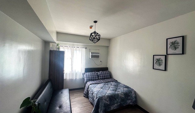 A cozy home in the middle of the city