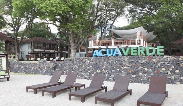 Acuaverde Beach Resort
