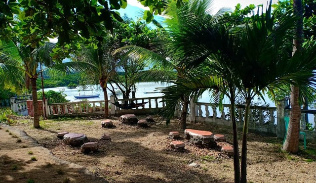 ADIVAYAN 315 by the ocean, middle of Moalboal and Badian, perfect location