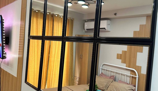 Aesthetic, Cozy and Modern Pool and SeaView Condo in Mactan Saekyung Phase 3