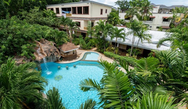 Alona Apartments