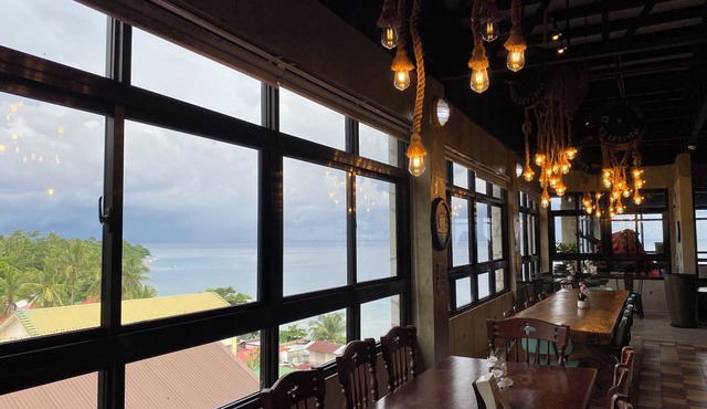 Aqua Frontier Hotel and Restaurant