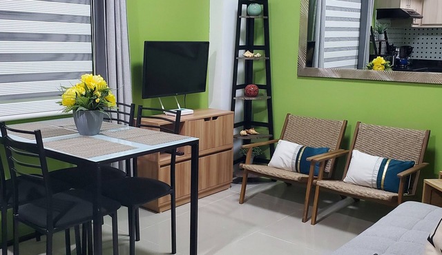 Avocondo Brentwwod 1BR StylishQuiet, 5minwalk to Shops&Restaurants,ClosetoBeach