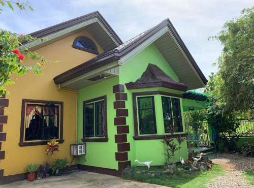 B2 Guest House and Events Place