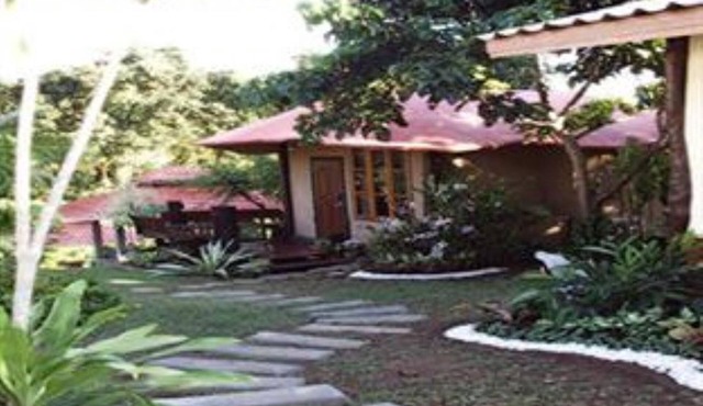 Baan Phuthadol