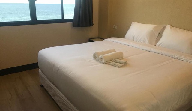 Babylon Oslob Coast Guesthouse