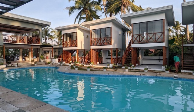 Bakawan Hideaway Resort and Restaurant