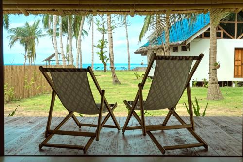 Beachfront Katutubo Villa - where the world ends