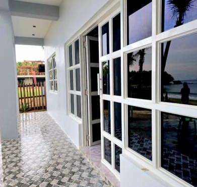 Beachfront Surf'apartment