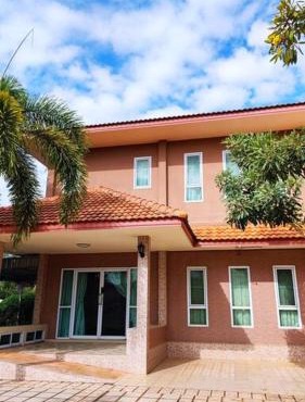 Big whole peaceful house