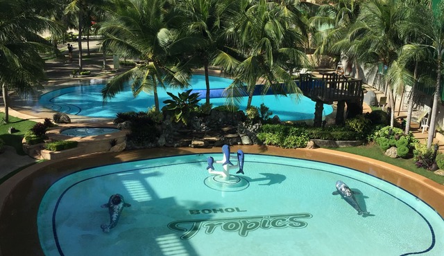 Bohol Tropics Resort