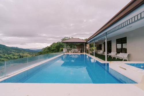 Cabbage House 1