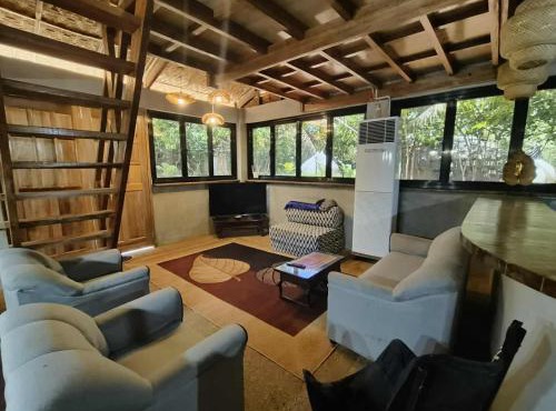 Calicoan Surf Retreat Luxurious loft house