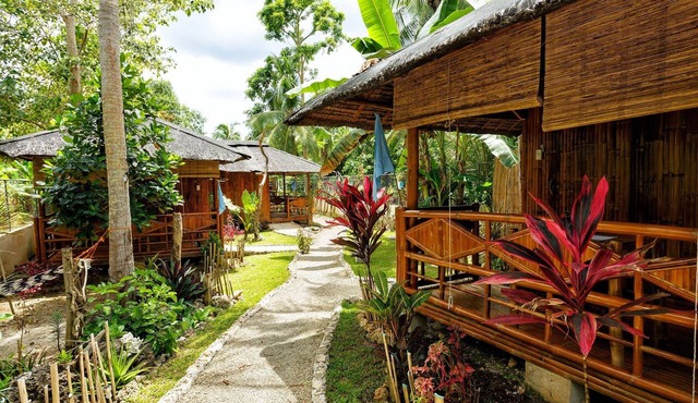 Camotes hidden huts-rooms-bar-restaurant