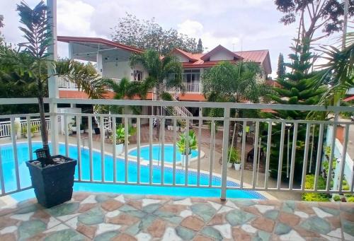 Carms Villa Resort