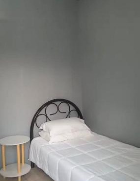 Casa Dwayne room 102