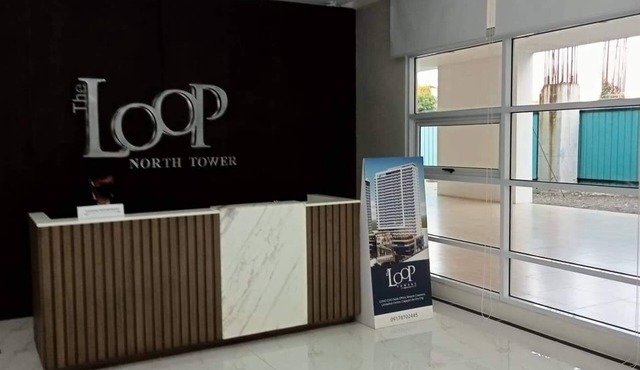 Central location Comfortable 2-Bedroom Unit with Fast wi-fi.