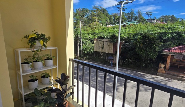 Charming 2-bedroom condo in cool Baguio with WiFi and access to fitness room