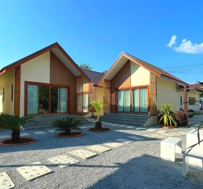 Chortip House