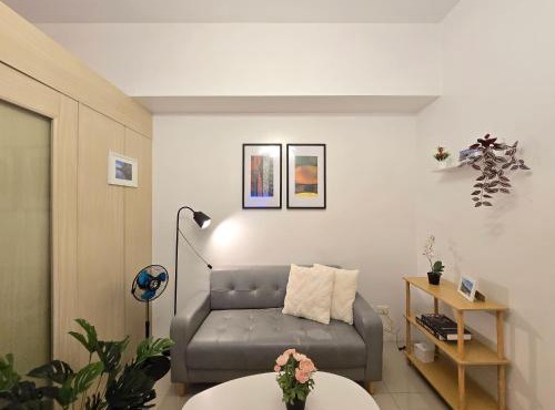 Citispace 1BR Condotel Suite at SM Light Residences #LT12A