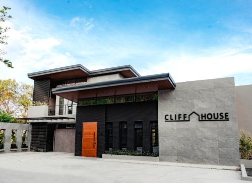 Cliff House Nasugbu