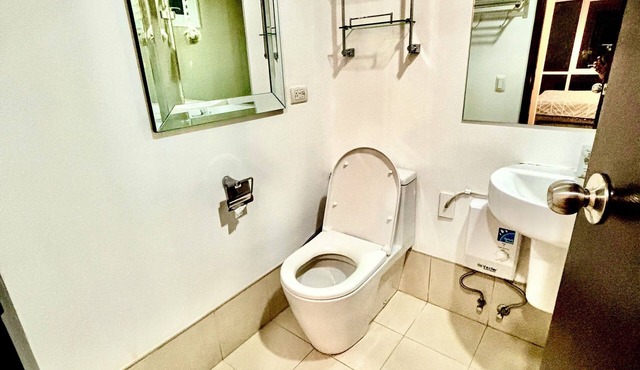 Condo In Abreeza Family and Spacious