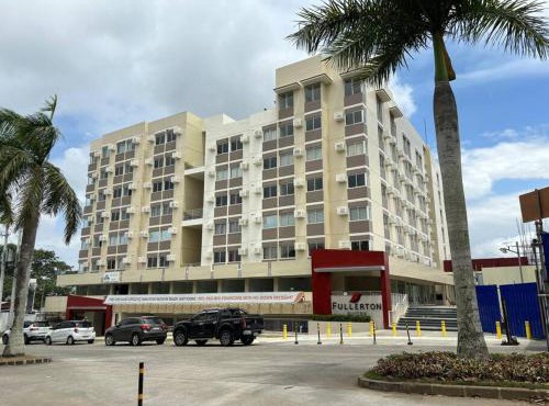 Condo in Silang Fullerton Suites - near tagaytay and nuvali