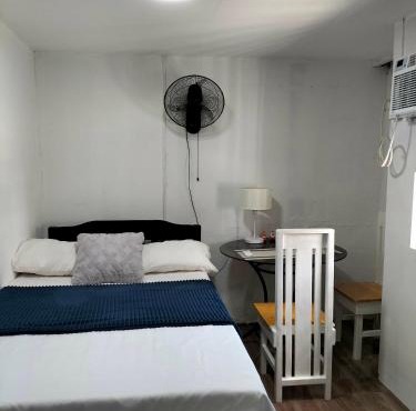 Corner Nook Transient