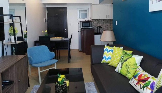 Cozy Condo in the heart of the city