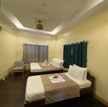 Cozy Coron Inn