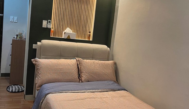 Cozy Oppa’s Studio Near Sm uptown Familia Apartment at bamboolane cagayan de oro