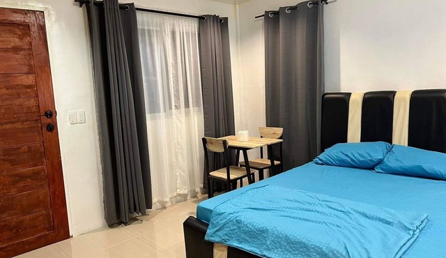 Cozy studio in Cotabato City with AC & Wifi