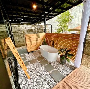 Cozy Tiny Home with Outdoor Hot Tub in City Center