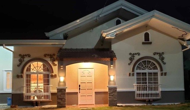 Cozy Villa near the beach in Panglao Island. Stay at Villa Izabella