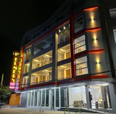 D' Elmer's Place Hotel