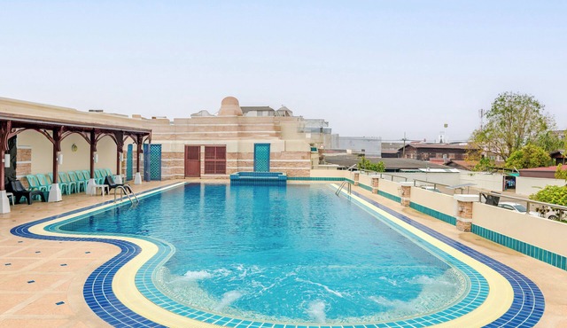 Dhevaraj Hotel
