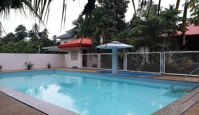 DOUBLE ROOM B