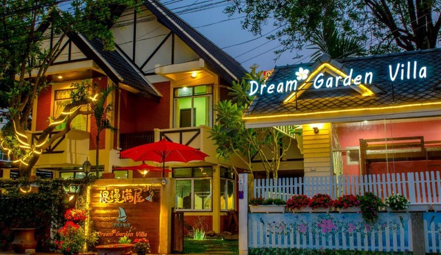 Dream Garden Villa Hotel Night Bazaar ChiangMai