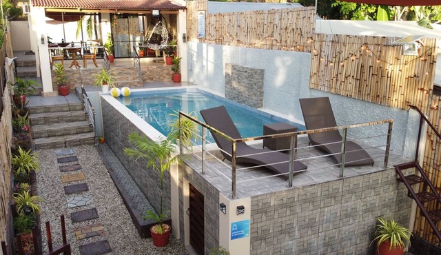 Exclusive Beach House with pool & scenic view @ lobo Batangas
